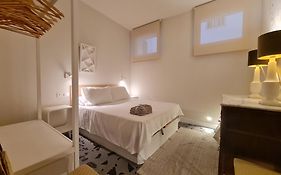 City Center Madrid Apartment With 2 Bedrooms